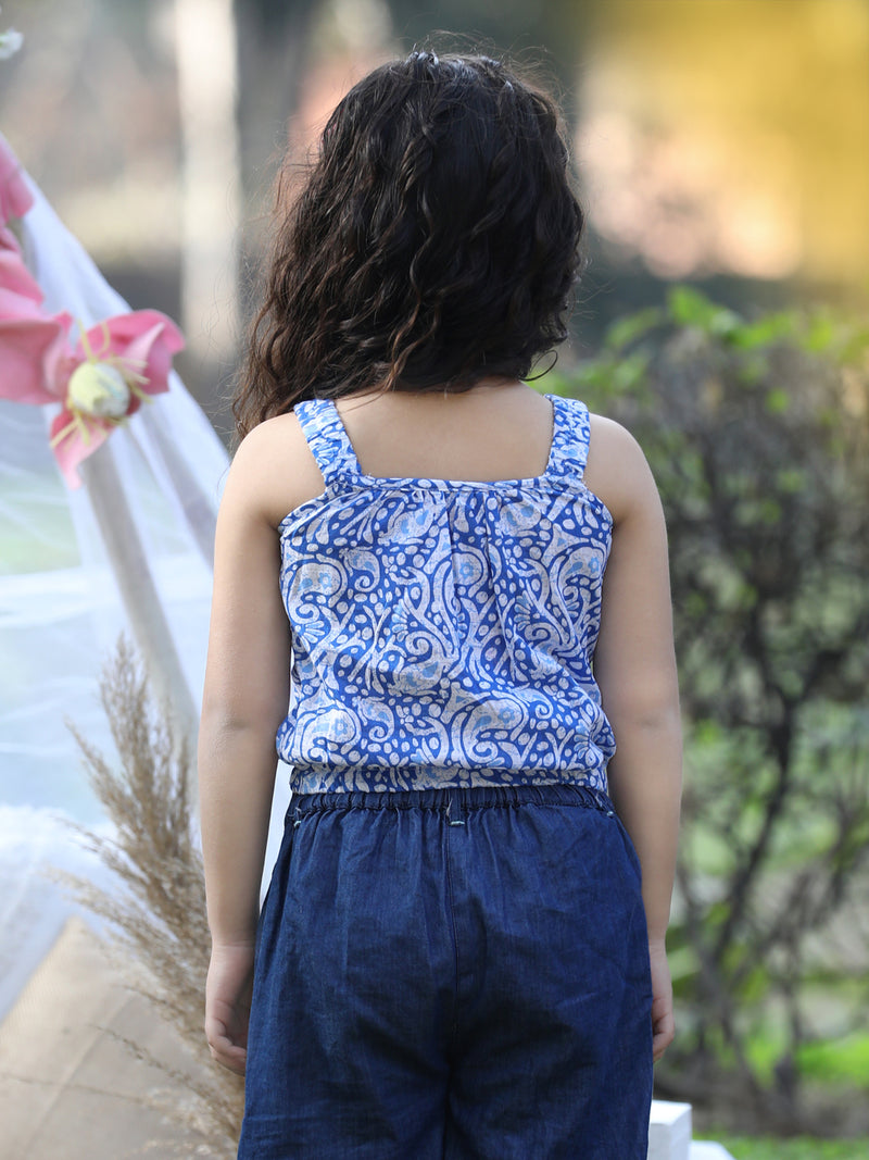 Shoulder Straps Printed Crop Top- Blue & White
