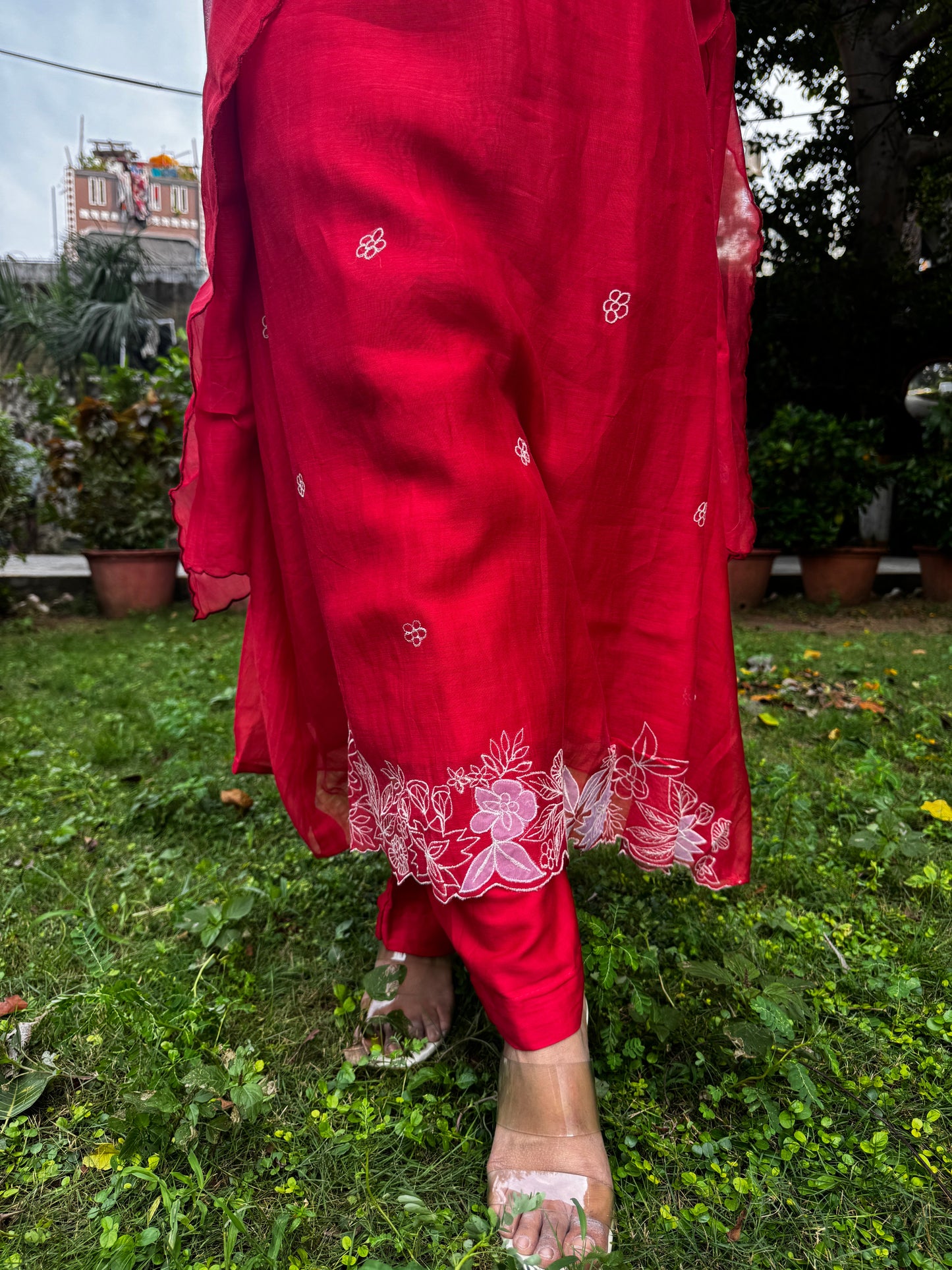 PAARUL Premium Mul Chanderi Thread Embroidered Suit Set ❤️