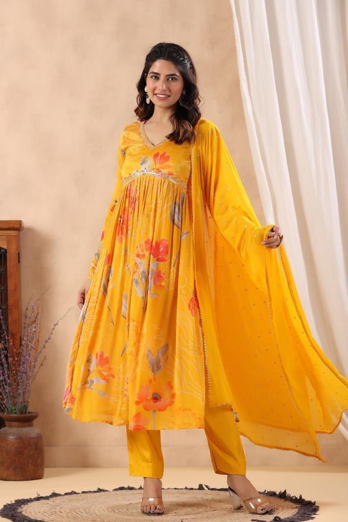 Floral Alia Cut Suit Sets In Chinnon