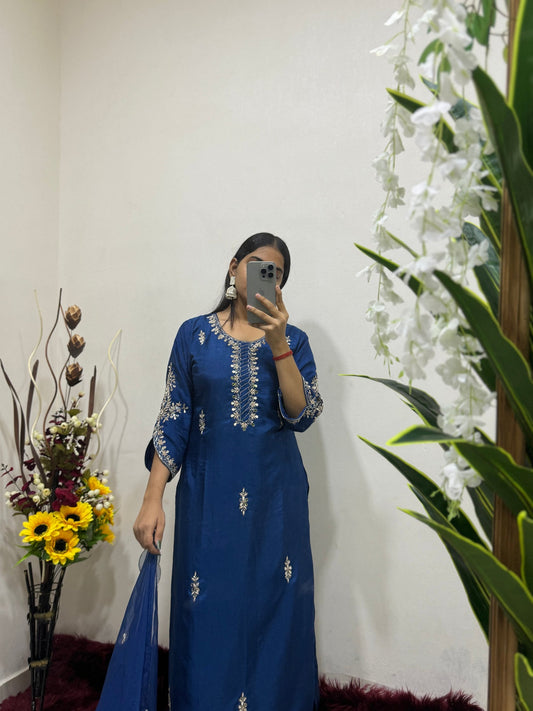 Embroidered kurta Bottom with dupatta
